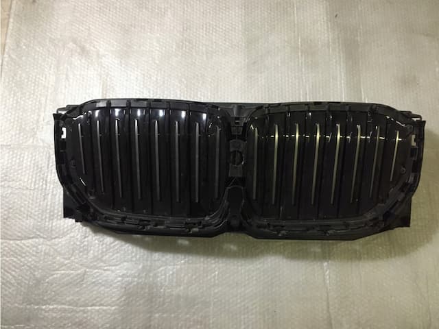 Б/В Bmw x5 g05 жалюзі ролета впуск ідеальна 9465529 оригінал