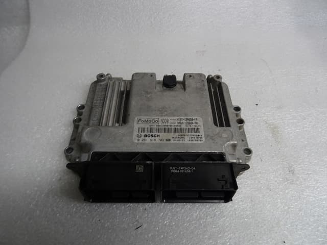 Б/У Контроллер ecu ford fiesta mk8 1.0 0261s18702 оригинал оригинал