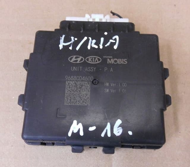 Б/У Kia optima 4 блок 96880-d4600 оригинал