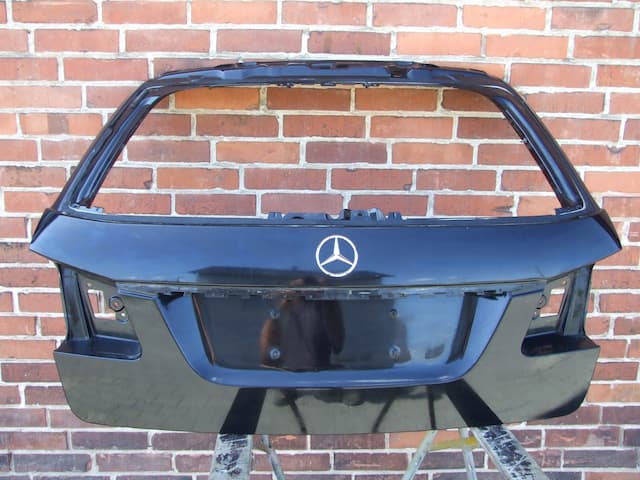 Кришка задня mercedes e-class w212 універсал 2127400010 - нова запчастина оригінал