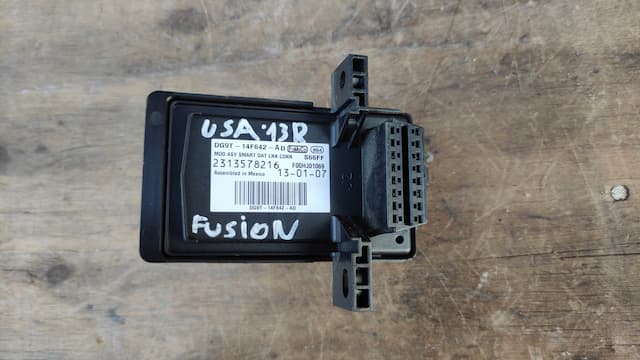 Б/В Ford fusion америка блок smart obd dg9t 14f642 ad оригінал