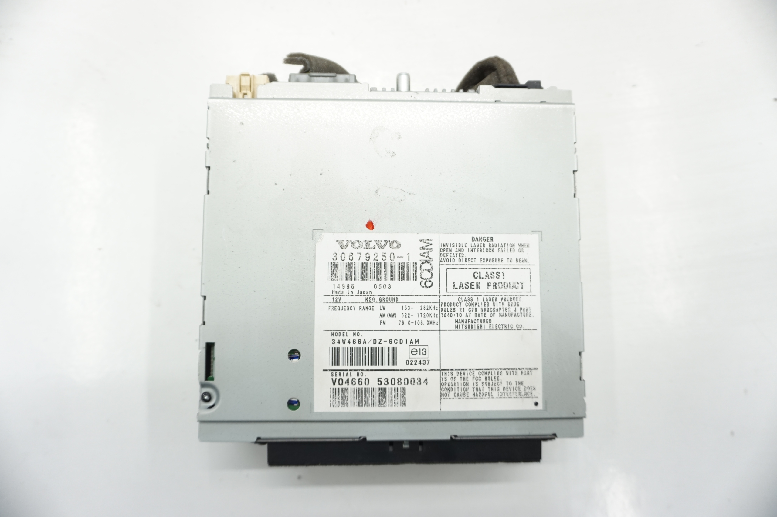 Б/В Volvo s40 2 cdченджер cd 30679250 оригінал