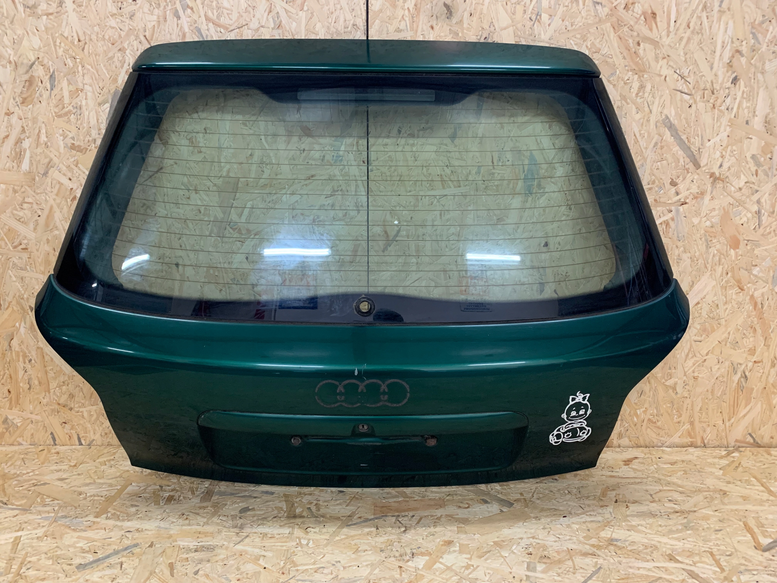 Б/В Кришка багажника audi a3 8l lz6l оригінал