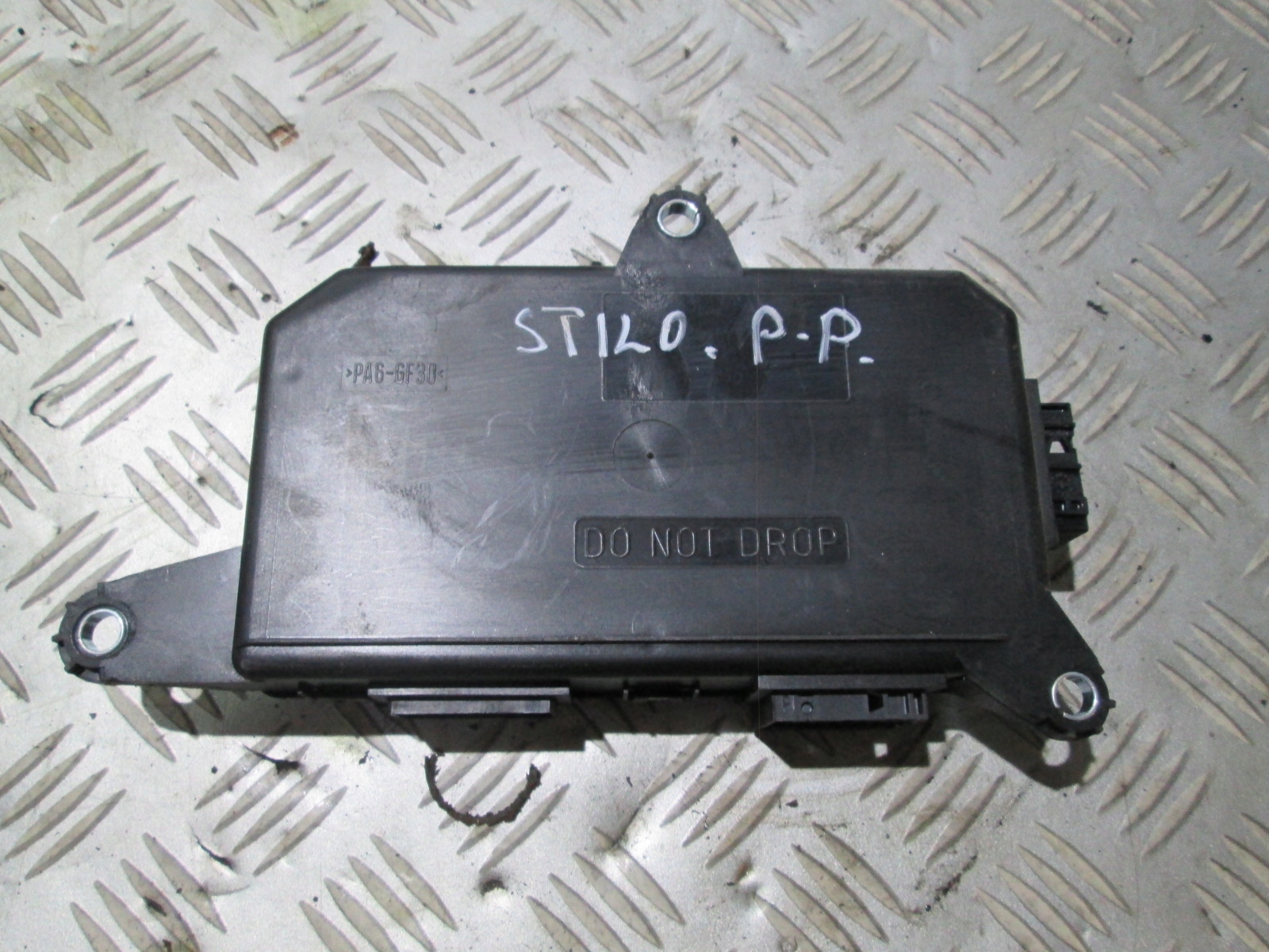 Б/У Блок дверь правая передняя fiat stilo 51711369 оригинал