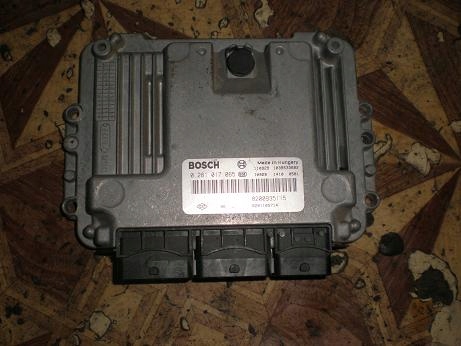 Б/В Renault комп'ютер 0281017065
