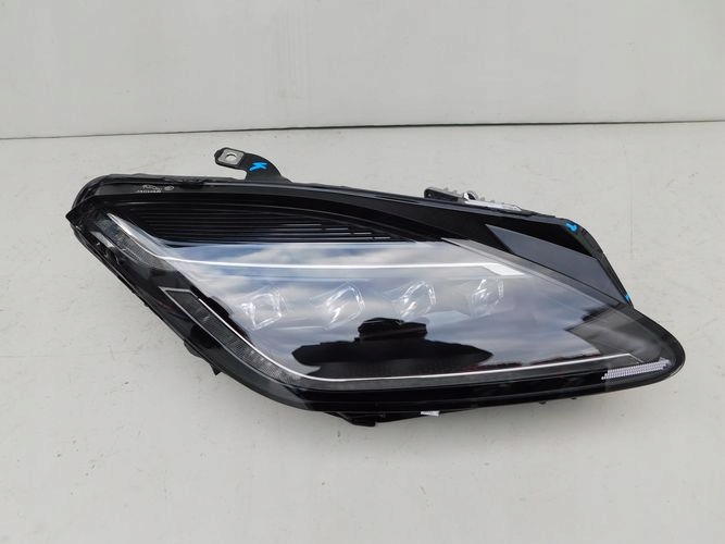 Б/В Jaguar x540 e - pace full led фара права оригінал