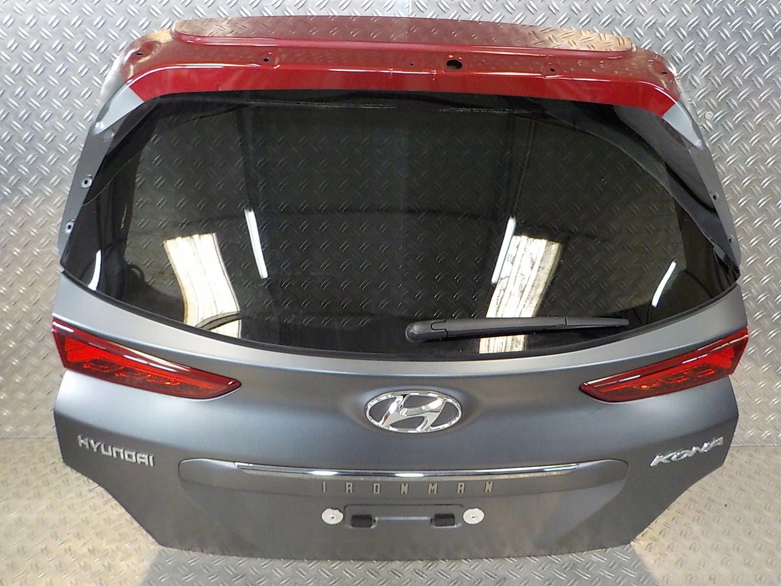 Б/В Hyundai kona 1.6 кришка зад задня ironman оригінал