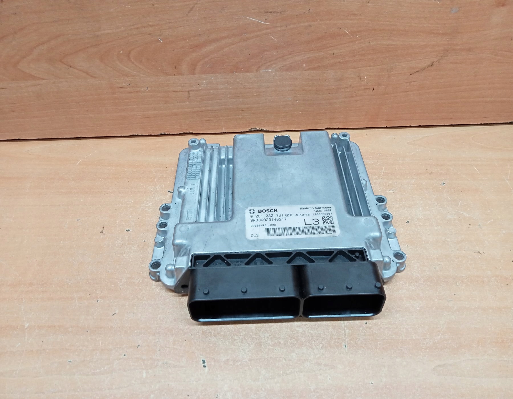 Б/В Блок управління двигуна civic 9 1.6 1-i-dtec 0281032761 оригінал