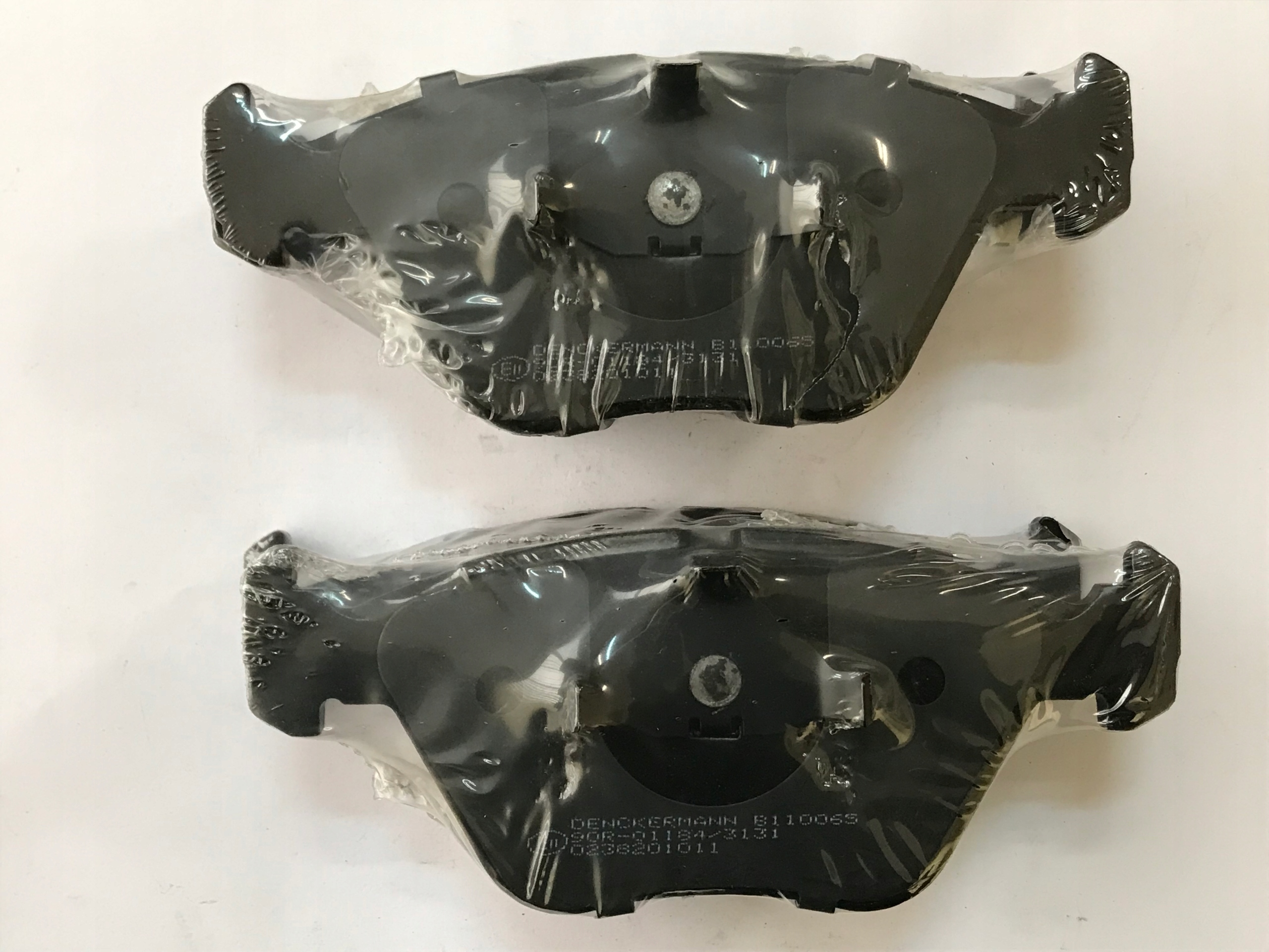 Denckermann b110065 набор колодок тормозных - новая запчасть