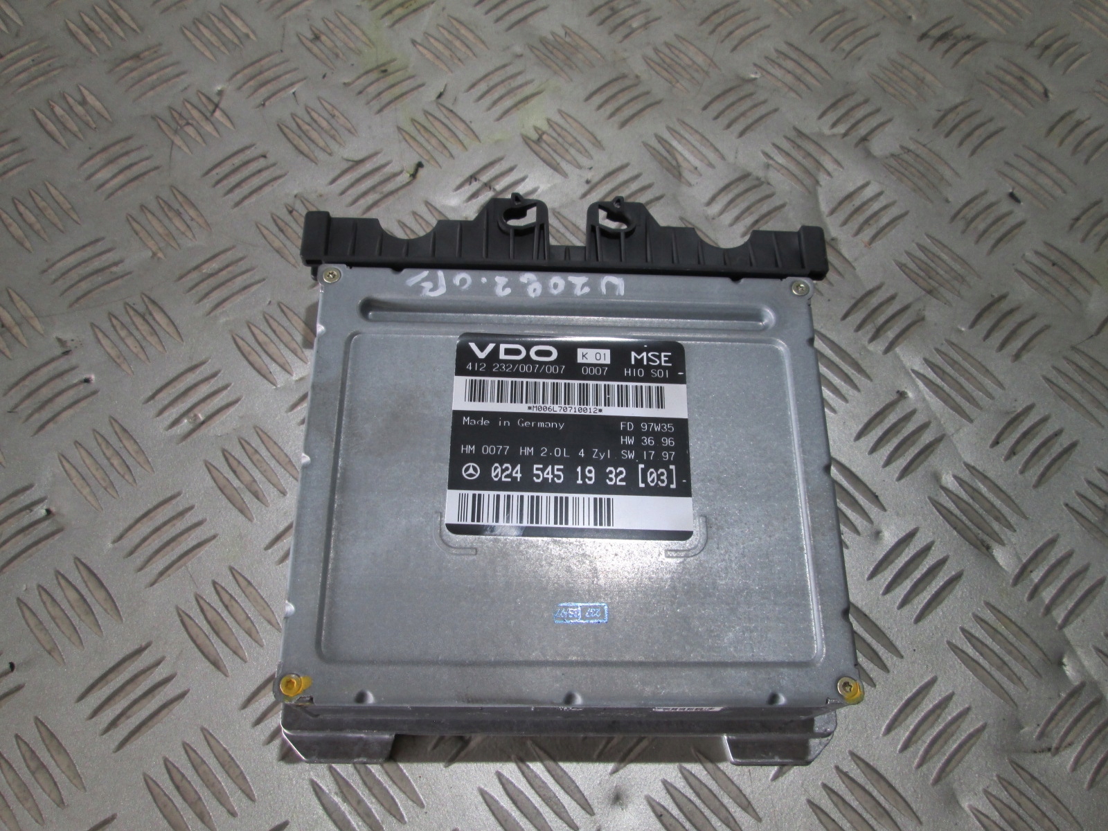 Б/В Комп'ютер блок управління mercedes w208 2.0 0245451932