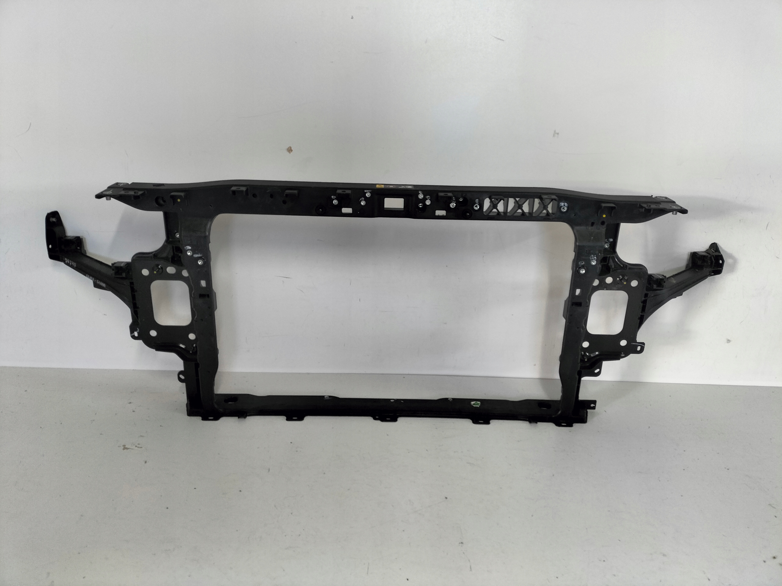 Б/У Панель передняя перед hyundai i30 3 17 - 64101 - g4000 оригинал
