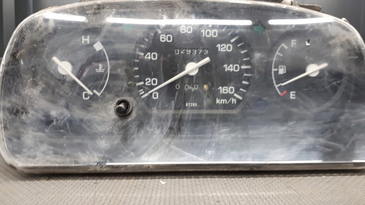 Б/У 83010-87l24 панель приборов daihatsu cuore 97r оригинал