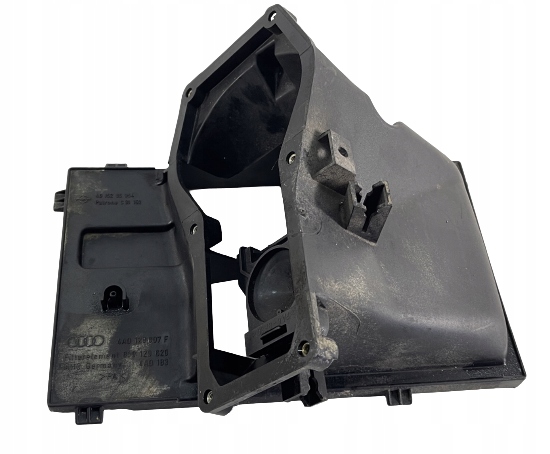 Б/В Корпус повітряного фільтра audi 100 2.3 b 4a0129607f оригінал