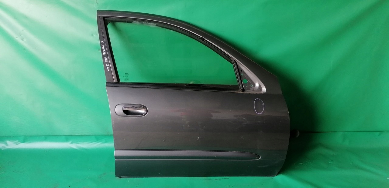Б/В Nissan almera n16 5 дверей 00 - двері передні праві оригінал